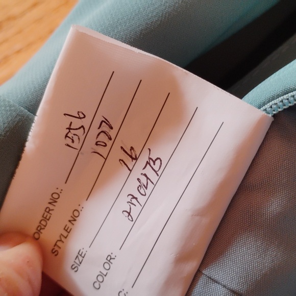 🪺  SPECIAL OCCASION CHIFFON & LACE DRESS ROBINS EGG BLUE Fits 12-16 IMO NWOT - Picture 10 of 16